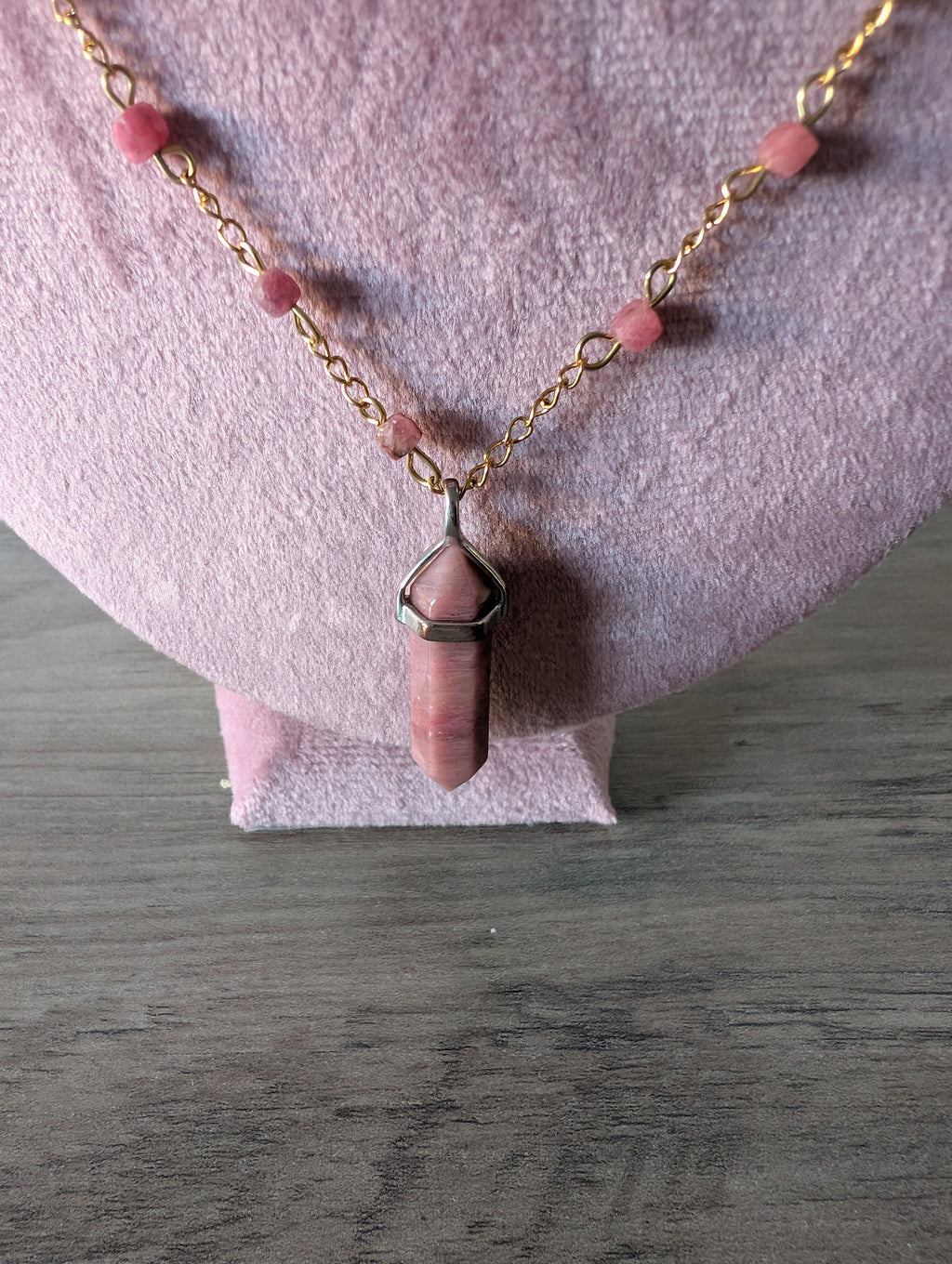 Collier en Rhodonite